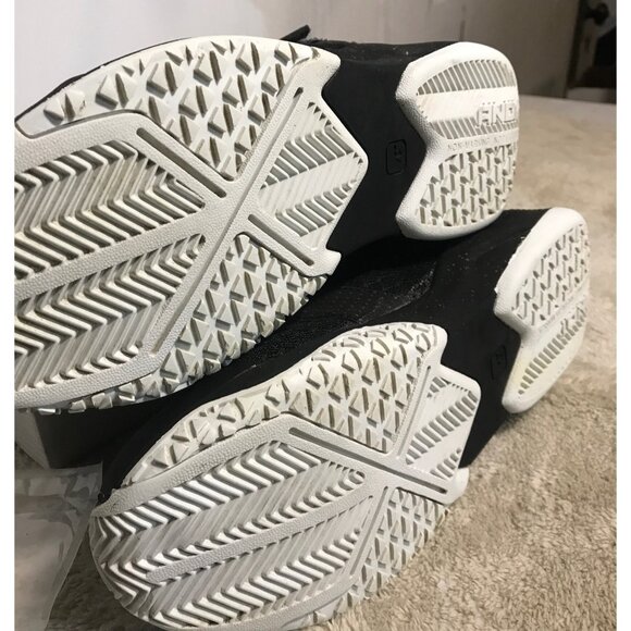 AND1 Size 6 Boys Basketball Shoes Black Gold Mid Top Hook & Loop - Picture 13 of 13